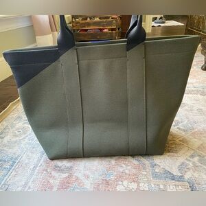 Rothy’s sage essential tote